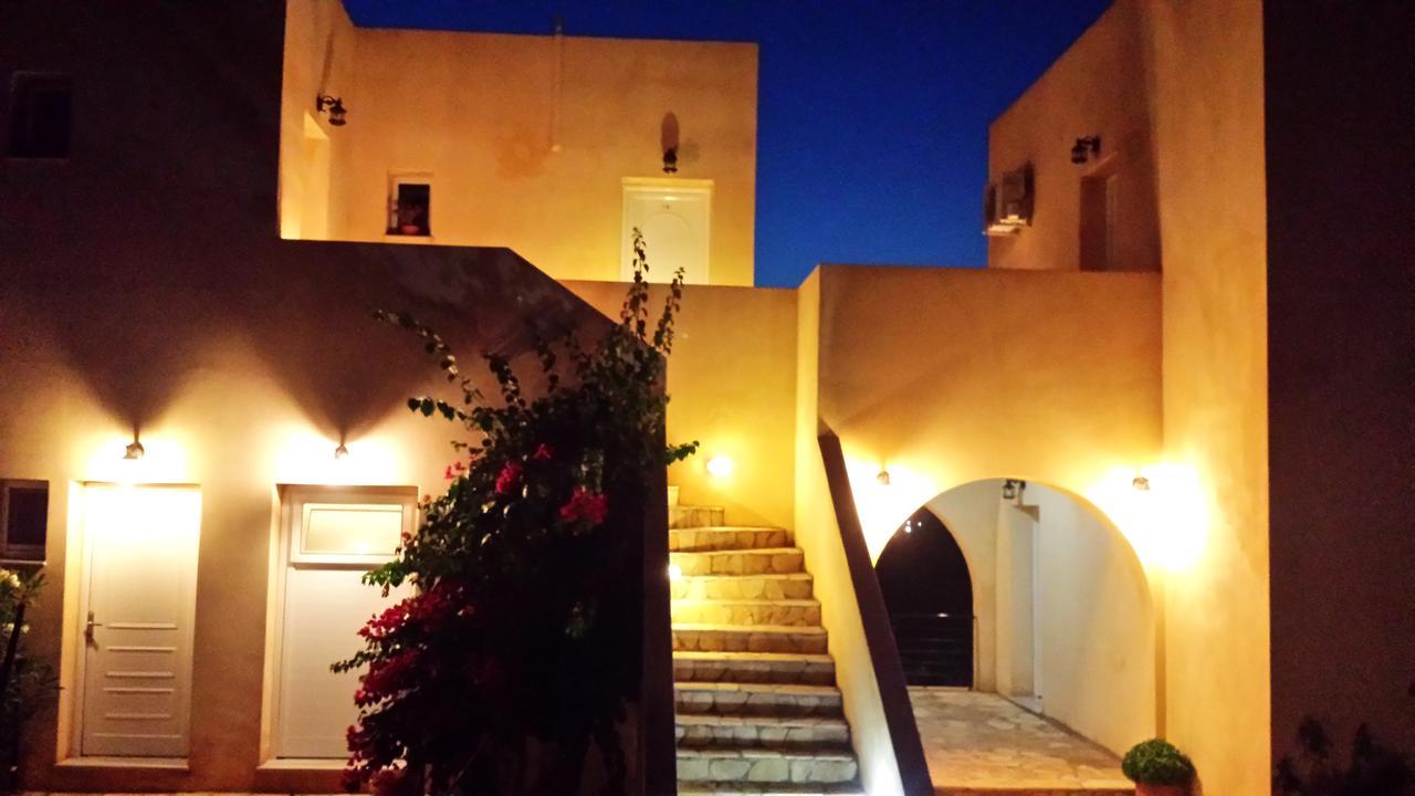 Giannikas Apartments Livadi  Exterior photo